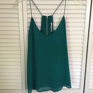 Elegant green tank